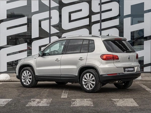 Внедорожник Volkswagen Tiguan 2016 года, 1699000 рублей, Краснодар