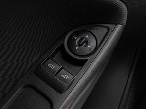 Хетчбэк Ford Focus 2015 года, 950000 рублей, Краснодар