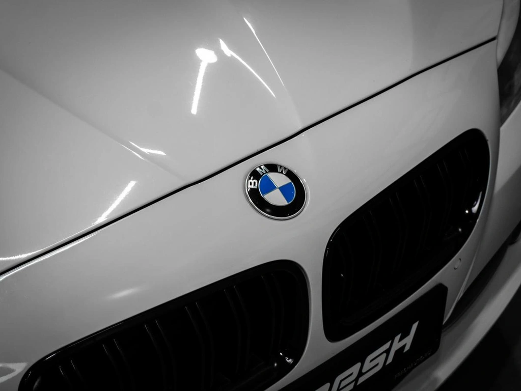 Фото