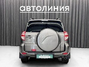 Внедорожник Toyota RAV4 2012 года, 1550000 рублей, Красноярск