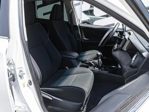 Внедорожник Toyota RAV4 2017 года, 1598000 рублей, Краснодар