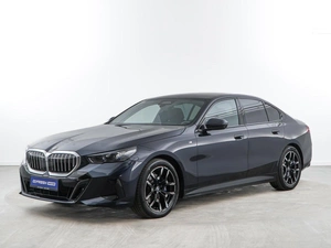 Седан BMW 5 серия 2023 года, 6949050 рублей, Москва