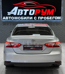Седан Toyota Camry 2020 года, 2350000 рублей, Красноярск