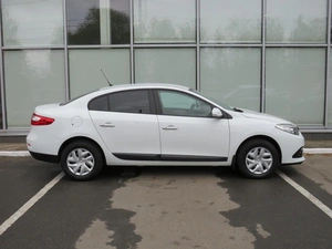 Седан Renault Fluence 2014 года, 1060000 рублей, Брянск