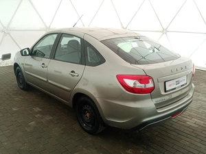 Лифтбек ВАЗ (LADA) Granta 2022 года, 850000 рублей, Клинцы