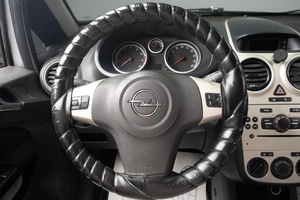 Хетчбэк Opel Corsa 2008 года, 399000 рублей, Оренбург