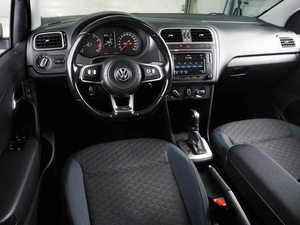 Седан Volkswagen Polo 2019 года, 1445000 рублей, Воронеж