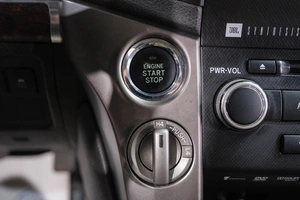 Внедорожник Toyota Land Cruiser 2010 года, 3329000 рублей, Новокузнецк