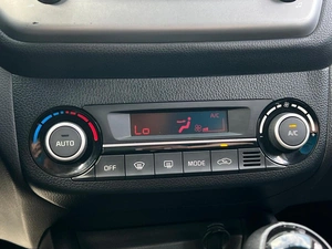 Седан Kia Rio 2016 года, 1129000 рублей, Ижевск