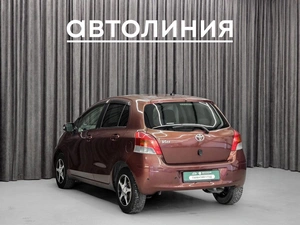 Хетчбэк Toyota Vitz 2010 года, 580000 рублей, Красноярск