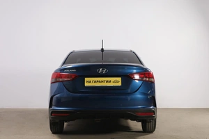 Седан Hyundai Solaris 2021 года, 1499000 рублей, Новосибирск