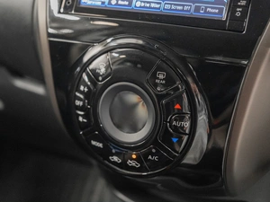 Хетчбэк Nissan Note 2018 года, 1175000 рублей, Красноярск
