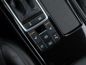 Седан Kia Optima 2018 года, 1798055 рублей, Москва