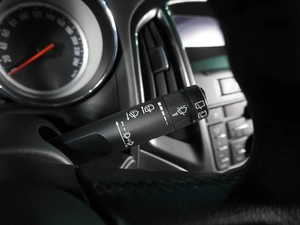 Хетчбэк Opel Astra 2013 года, 899000 рублей, Воронеж
