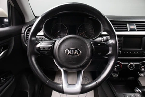 Седан Kia Rio 2020 года, 1479000 рублей, Оренбург