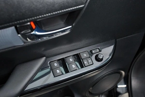 Пикап Toyota Hilux 2025 года, 7549000 рублей, Красноярск