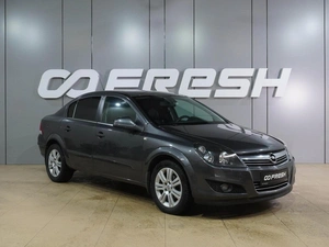 Седан Opel Astra 2012 года, 729000 рублей, Воронеж