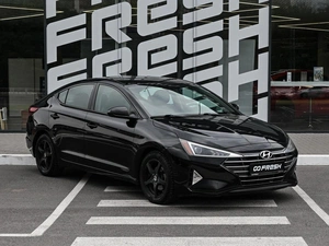 Седан Hyundai Elantra 2019 года, 1660000 рублей, Волгоград