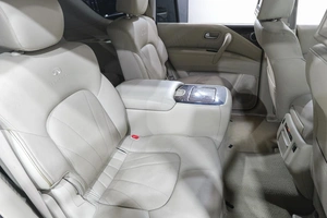 Внедорожник Infiniti QX56 2012 года, 2469000 рублей, Новокузнецк