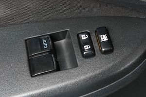 Седан Toyota Corolla 2009 года, 889000 рублей, Тюмень