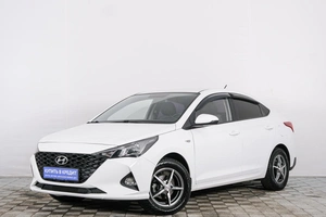 Седан Hyundai Solaris 2021 года, 1659000 рублей, Красноярск
