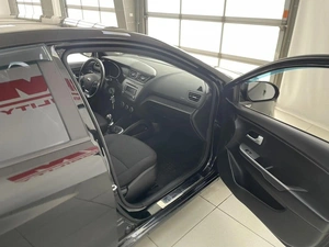 Седан Kia Rio 2017 года, 1100000 рублей, Смоленск