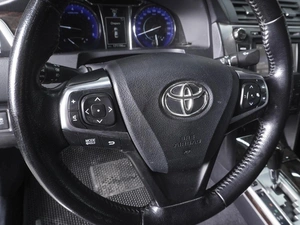 Седан Toyota Camry 2015 года, 2149000 рублей, Ростов-на-Дону