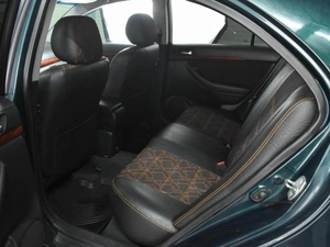 Седан Toyota Avensis 2003 года, 598000 рублей, Воронеж