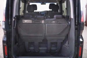 Минивэн Honda Stepwgn Spada 2017 года, 2009000 рублей, Томск