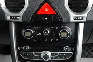 Внедорожник Renault Koleos 2011 года, 999000 рублей, Тюмень