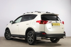 Внедорожник Toyota RAV4 2013 года, 2199000 рублей, Новосибирск