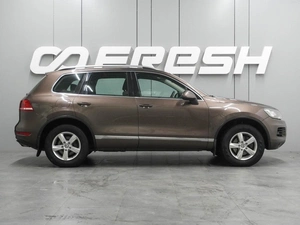 Внедорожник Volkswagen Touareg 2012 года, 2035000 рублей, Воронеж