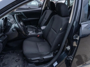 Хетчбэк Mazda 3 2012 года, 749000 рублей, Саратов