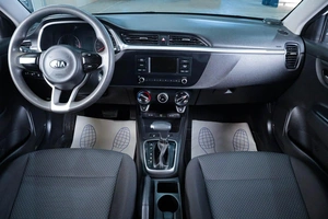 Седан Kia Rio 2021 года, 1459000 рублей, Тюмень