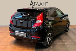 Хетчбэк Hyundai Solaris 2015 года, 999000 рублей, Красноярск