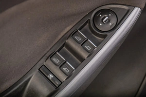 Хетчбэк Ford Focus 2012 года, 899000 рублей, Томск