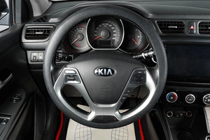 Седан Kia Rio 2016 года, 1199000 рублей, Тюмень
