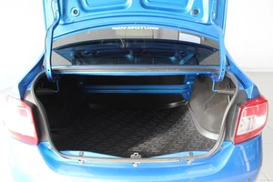 Седан Renault Logan 2014 года, 730000 рублей, Смоленск