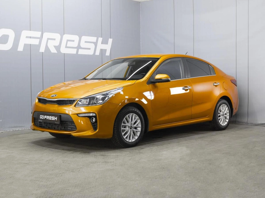 Седан Kia Rio 2017 года, 1150000 рублей, Омск