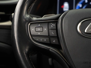 Седан Lexus ES 2019 года, 3689050 рублей, Москва