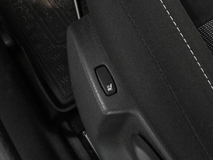 Седан Renault Logan Stepway 2020 года, 1269000 рублей, Аксай