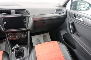 Внедорожник Volkswagen Tiguan 2019 года, 3099000 рублей, Красноярск