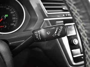 Внедорожник Volkswagen Tiguan 2018 года, 2194900 рублей, Казань