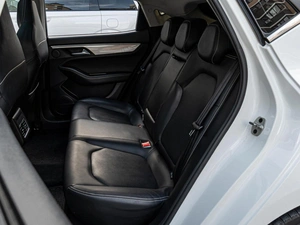 Лифтбек JAC J7 2023 года, 1140000 рублей, Краснодар