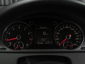 Седан Volkswagen Passat 2011 года, 888000 рублей, Тюмень