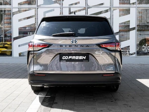 Минивэн Toyota Sienna 2021 года, 3999000 рублей, Ставрополь