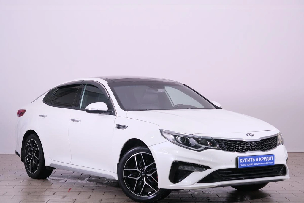 Седан Kia Optima 2018 года, 2159000 рублей, Омск
