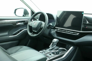 Внедорожник Toyota Highlander 2025 года, 5260000 рублей, Красноярск