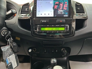 Внедорожник Toyota Hilux 2014 года, 2630000 рублей, Смоленск