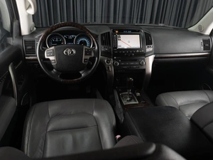 Внедорожник Toyota Land Cruiser 2010 года, 4200000 рублей, Тюмень
